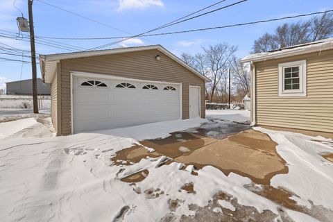 Tiny photo for 2924 Lincoln Avenue N, Davenport, IA 52804 (MLS # 12594930)