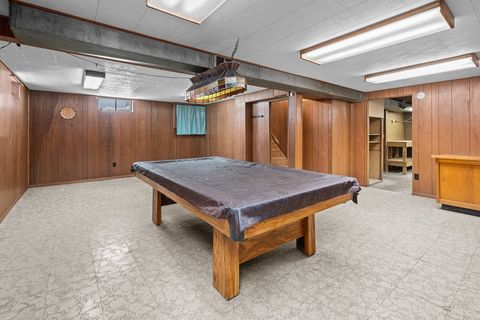 Tiny photo for 2924 Lincoln Avenue N, Davenport, IA 52804 (MLS # 12594930)