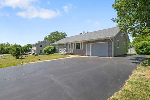 Tiny photo for 22214 W Cedar Drive, Antioch, IL 60002 (MLS # 12663084)