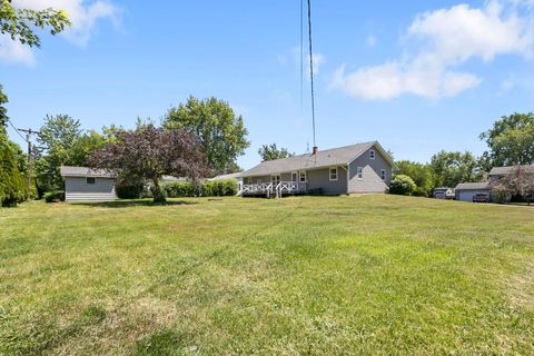 Tiny photo for 22214 W Cedar Drive, Antioch, IL 60002 (MLS # 12663084)