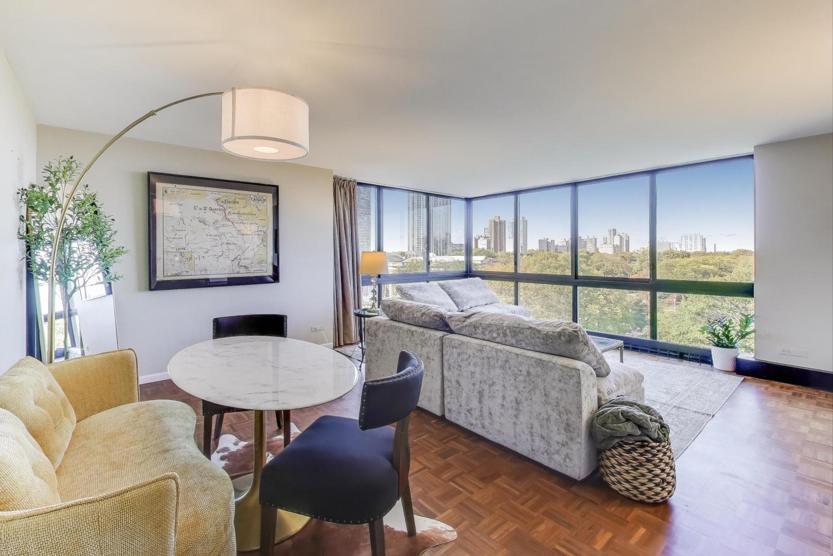 1555 N Dearborn Parkway 7E