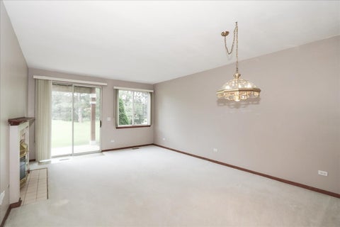 Tiny photo for 202 Sierra Pass Drive, Schaumburg, IL 60194 (MLS # 12600718)