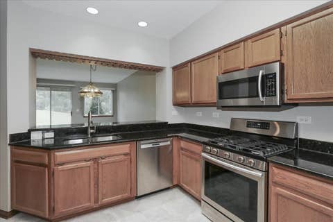 Tiny photo for 202 Sierra Pass Drive, Schaumburg, IL 60194 (MLS # 12600718)