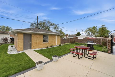 Tiny photo for 7235 W Barry Avenue, Chicago, IL 60707 (MLS # 12634778)
