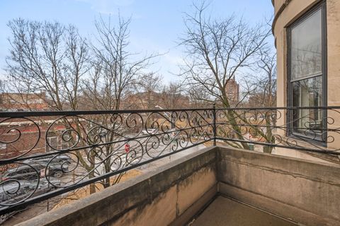 Tiny photo for 5701 S Kenwood Avenue #2, Chicago, IL 60637 (MLS # 12591217)