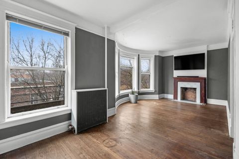 Tiny photo for 5701 S Kenwood Avenue #2, Chicago, IL 60637 (MLS # 12591217)