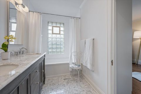 Tiny photo for 835 Forest Avenue, Wilmette, IL 60091 (MLS # 12579837)