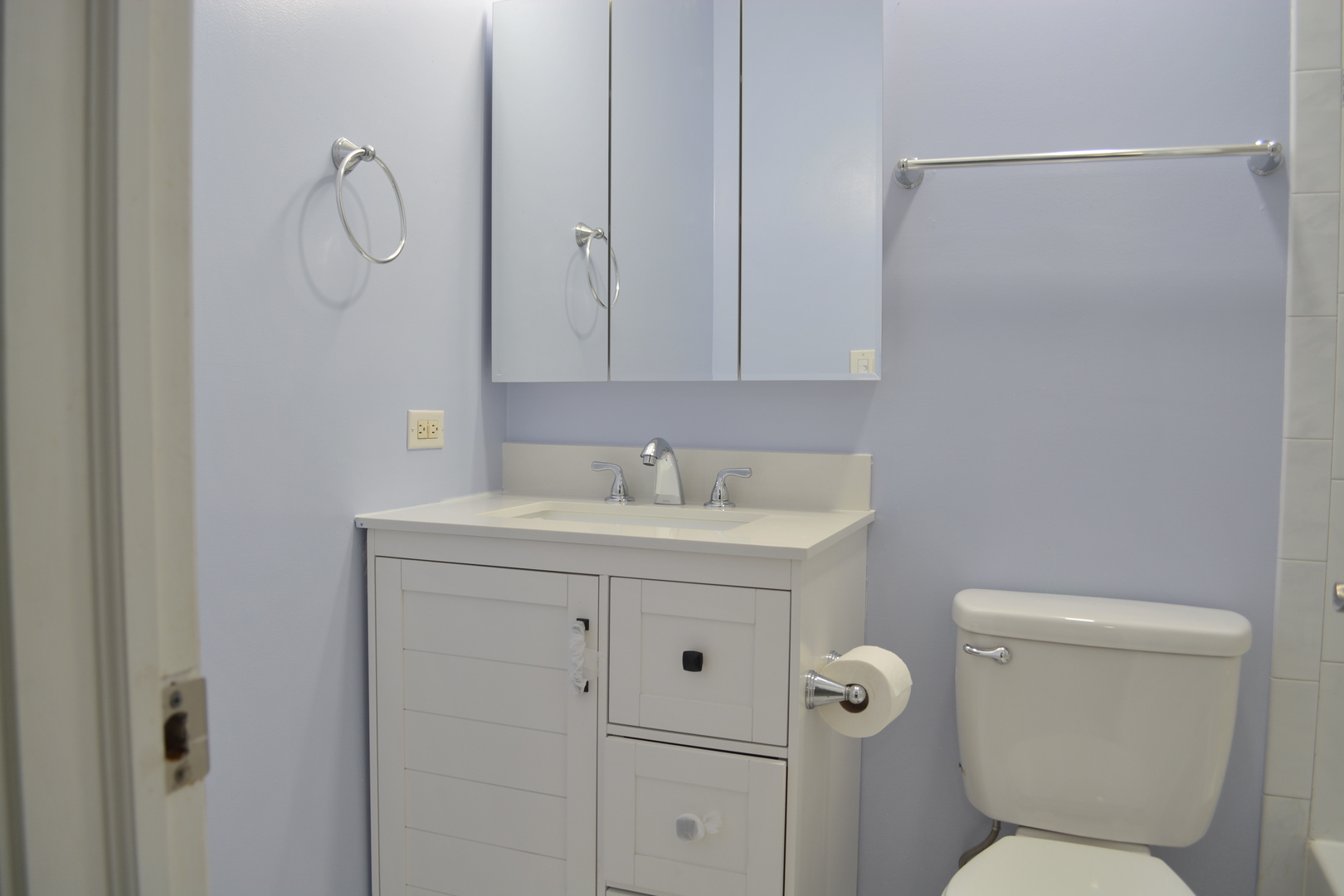 Elk Grove Village, Illinois 60007, United States, 4 Bedrooms Bedrooms, ,3 BathroomsBathrooms,Residential,Active,253279