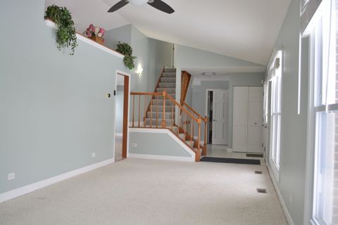 Tiny photo for 1203 Timber Drive, Elk Grove Village, IL 60007 (MLS # 12524588)