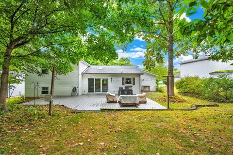 Tiny photo for 2216 Woodhavens Drive, Bloomington, IL 61701 (MLS # 12477656)