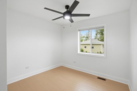 Tiny photo for 183 N Cleveland Avenue, Bradley, IL 60915 (MLS # 12716112)