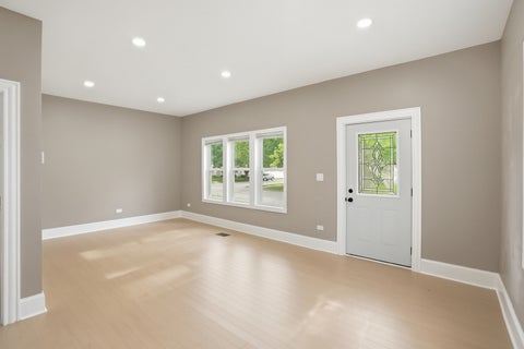 Tiny photo for 183 N Cleveland Avenue, Bradley, IL 60915 (MLS # 12716112)