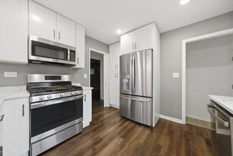 Tiny photo for 240 Barron Street, Bensenville, IL 60106 (MLS # 12721582)