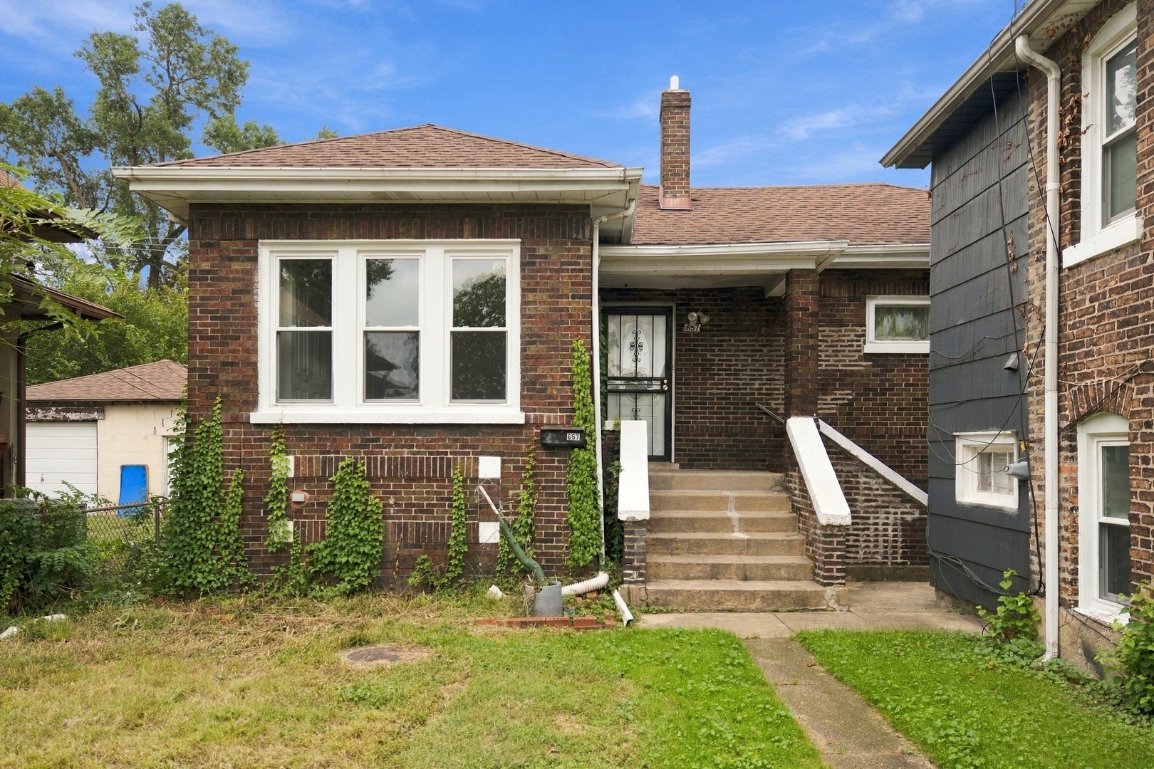 657 Freeland Avenue