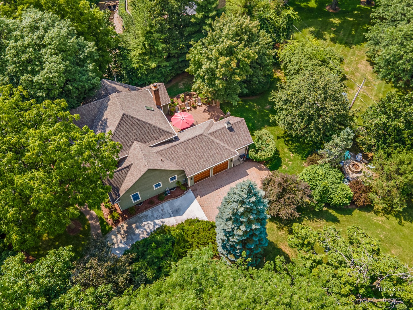 36W628 Oak Hill Drive