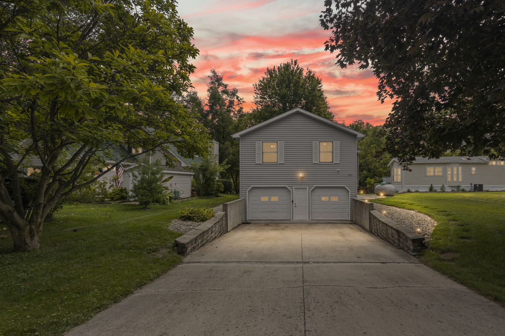 271 Fossil Bay Court