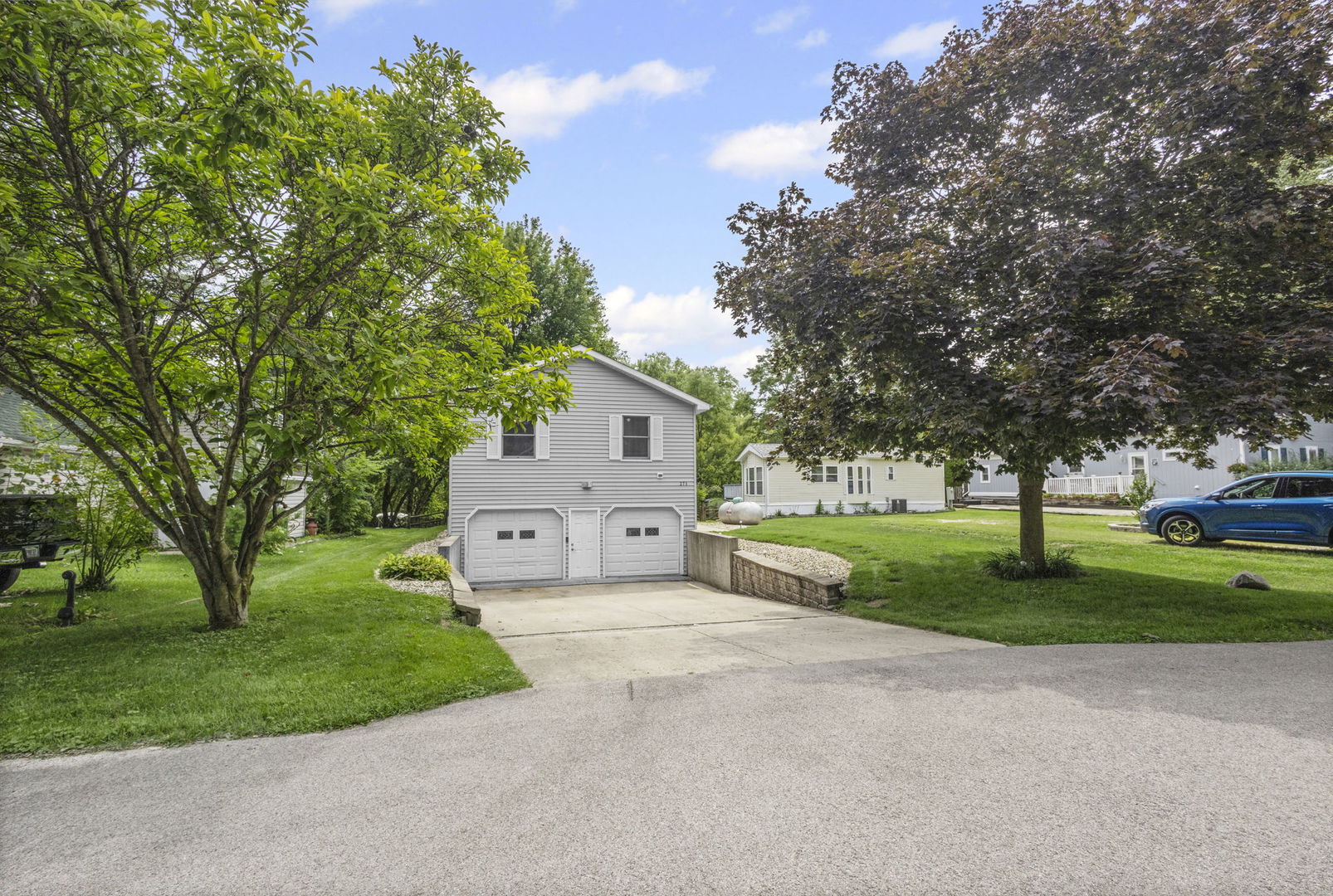 271 Fossil Bay Court