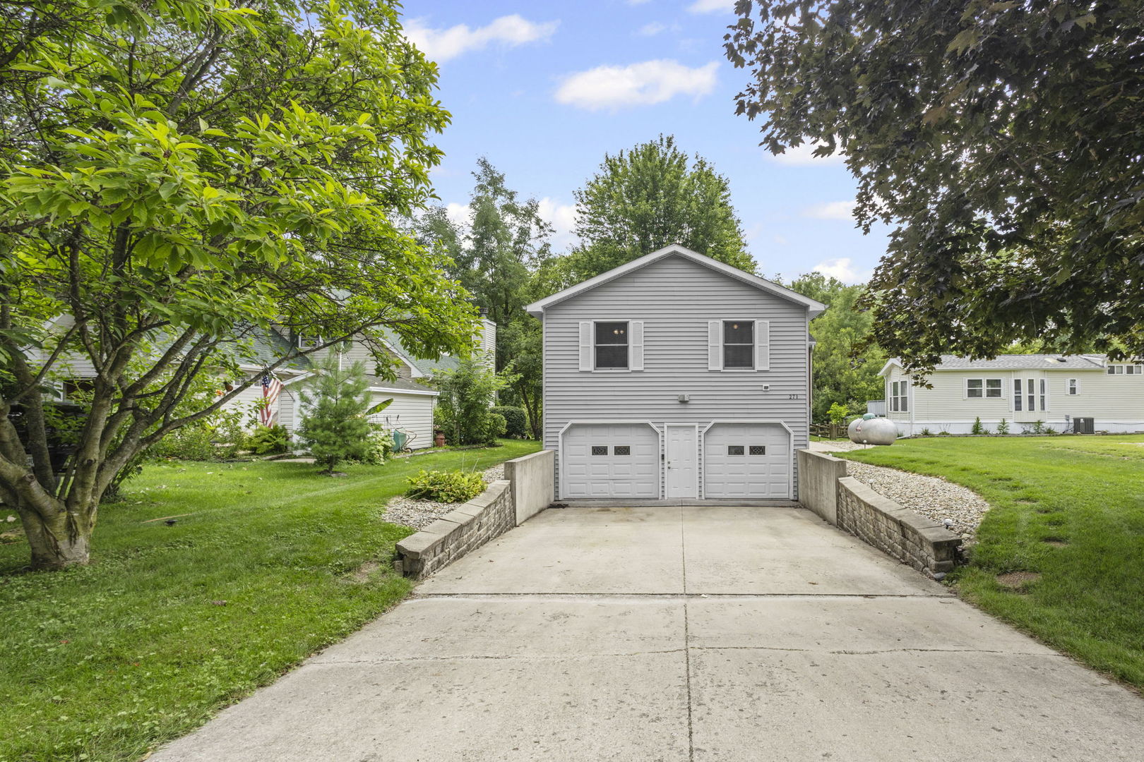 271 Fossil Bay Court
