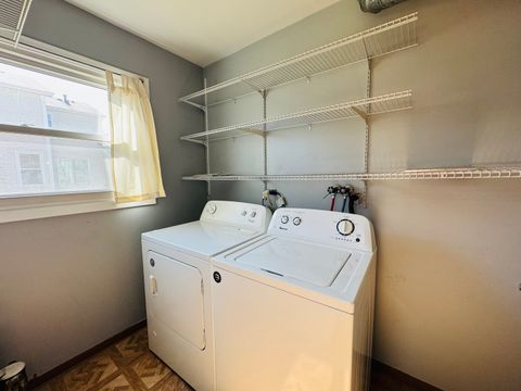 Tiny photo for 923 Daniels Court, Schaumburg, IL 60194 (MLS # 12586293)