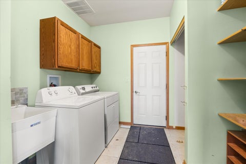 Tiny photo for 739 Bonaventure Drive, Oswego, IL 60543 (MLS # 12730637)