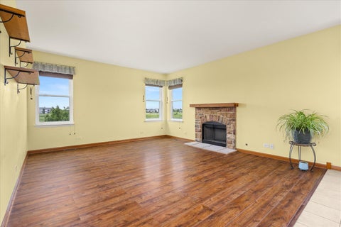 Tiny photo for 739 Bonaventure Drive, Oswego, IL 60543 (MLS # 12730637)