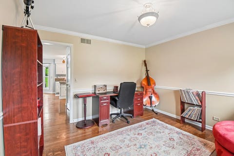 Tiny photo for 5N630 Leslie Court, St. Charles, IL 60175 (MLS # 12673285)
