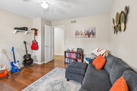 Tiny photo for 5N630 Leslie Court, St. Charles, IL 60175 (MLS # 12673285)