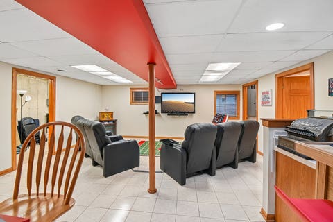 Tiny photo for 5N630 Leslie Court, St. Charles, IL 60175 (MLS # 12673285)