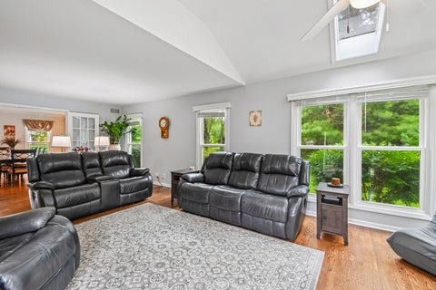 Tiny photo for 5N630 Leslie Court, St. Charles, IL 60175 (MLS # 12673285)
