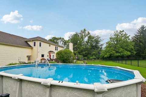 Tiny photo for 5N630 Leslie Court, St. Charles, IL 60175 (MLS # 12673285)