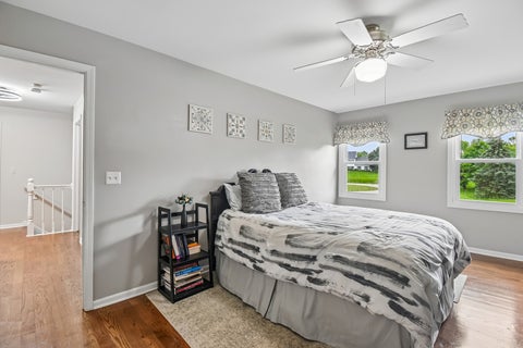 Tiny photo for 5N630 Leslie Court, St. Charles, IL 60175 (MLS # 12673285)