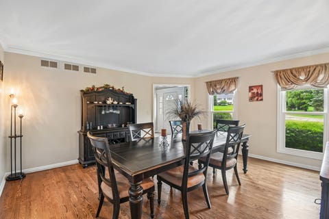 Tiny photo for 5N630 Leslie Court, St. Charles, IL 60175 (MLS # 12673285)