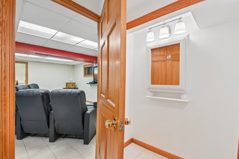 Tiny photo for 5N630 Leslie Court, St. Charles, IL 60175 (MLS # 12673285)
