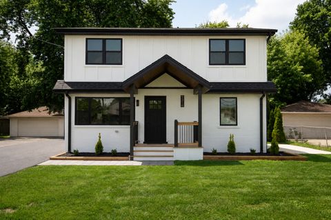 Photo of 9316 Sayre Avenue, Oak Lawn, IL 60453 (MLS # 12693712)