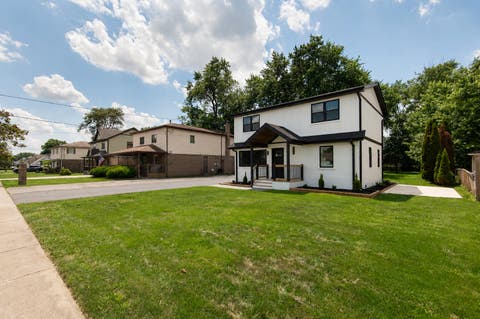 Tiny photo for 9316 Sayre Avenue, Oak Lawn, IL 60453 (MLS # 12693712)