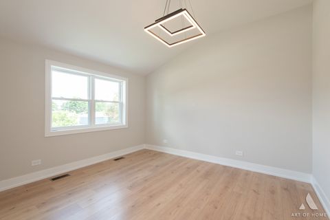 Tiny photo for 9316 Sayre Avenue, Oak Lawn, IL 60453 (MLS # 12693712)