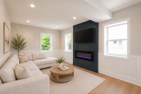 Tiny photo for 9316 Sayre Avenue, Oak Lawn, IL 60453 (MLS # 12693712)