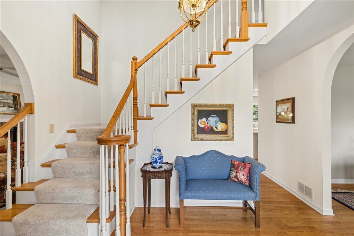 3510 W Shepherd Hill Lane