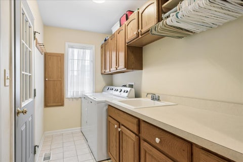 Tiny photo for 3510 W Shepherd Hill Lane, McHenry, IL 60050 (MLS # 12730670)