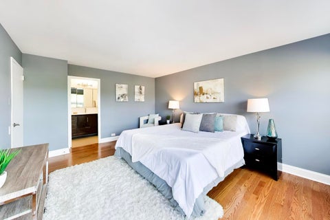 Tiny photo for 5733 N SHERIDAN Road #4C, Chicago, IL 60660 (MLS # 12704950)
