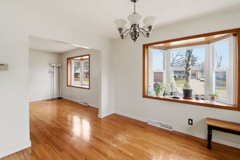 Tiny photo for 1015 Hollycrest Drive, Champaign, IL 61821 (MLS # 12544290)