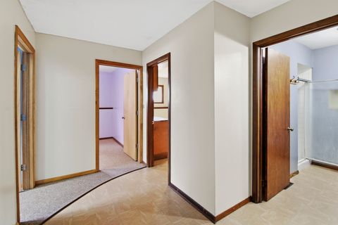 Tiny photo for 1015 Hollycrest Drive, Champaign, IL 61821 (MLS # 12544290)