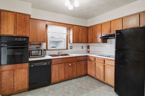 Tiny photo for 1015 Hollycrest Drive, Champaign, IL 61821 (MLS # 12544290)