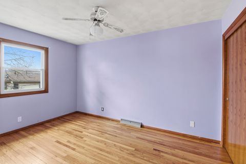 Tiny photo for 1015 Hollycrest Drive, Champaign, IL 61821 (MLS # 12544290)