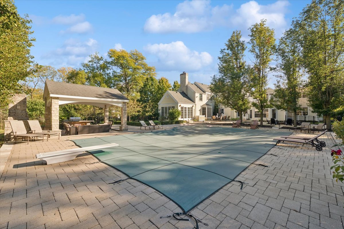 2122 Middlefork Road