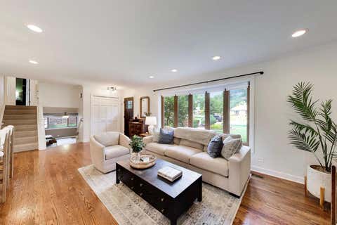 Tiny photo for 2147 Green Valley Road, Darien, IL 60561 (MLS # 12724095)