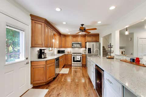 Tiny photo for 2147 Green Valley Road, Darien, IL 60561 (MLS # 12724095)