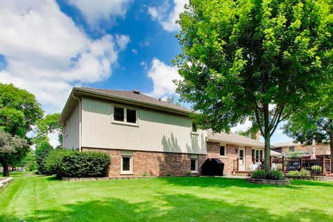 Tiny photo for 2147 Green Valley Road, Darien, IL 60561 (MLS # 12724095)