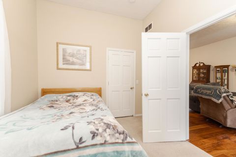 Tiny photo for 110 Lake Street, Bloomington, IL 61701 (MLS # 12520709)