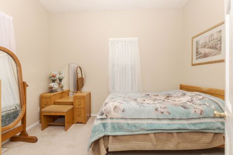 Tiny photo for 110 Lake Street, Bloomington, IL 61701 (MLS # 12520709)